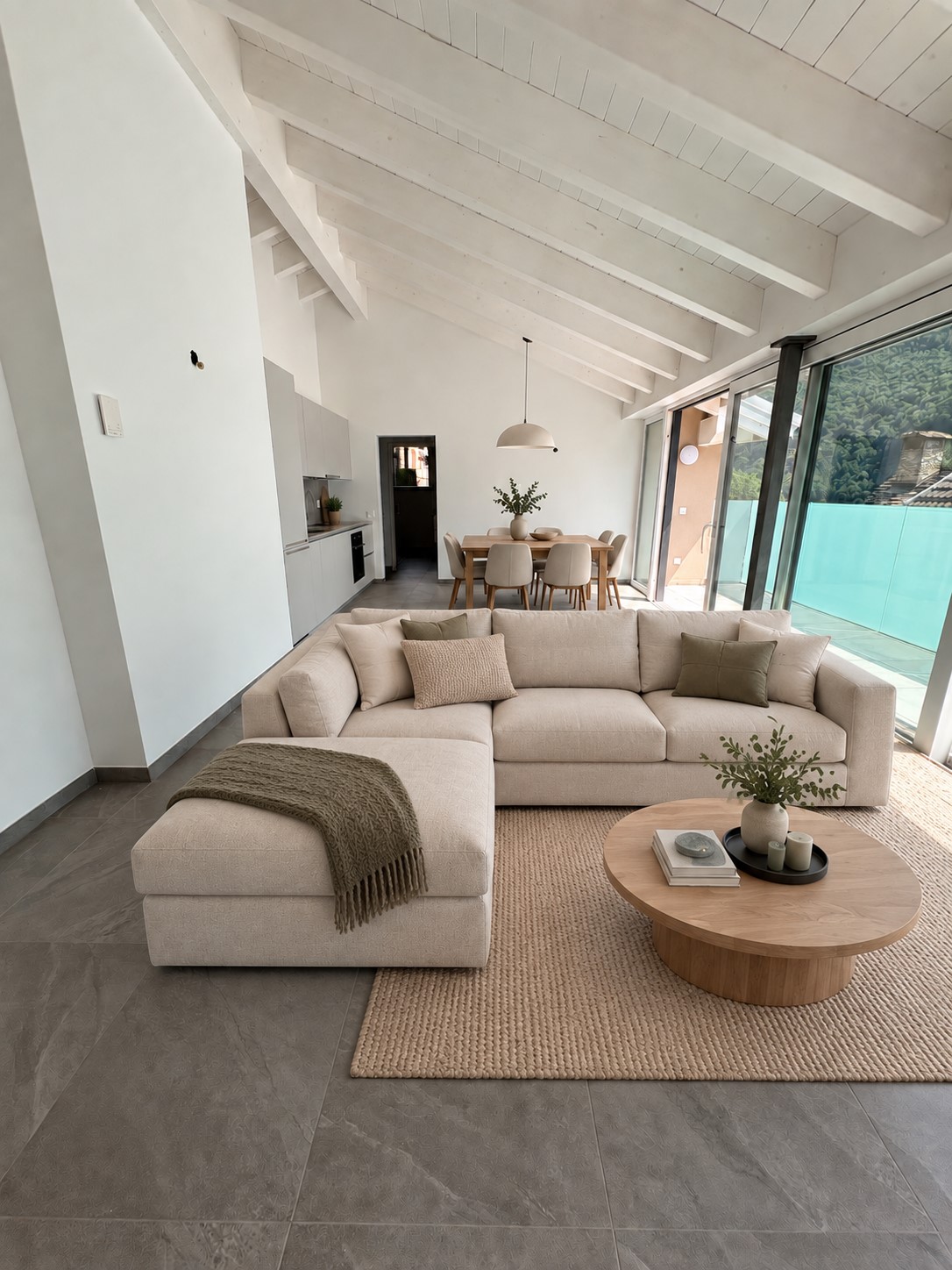 Appartamento mansardato moderno di 4.5 locali a Cama – disponibile subito - Bild 1