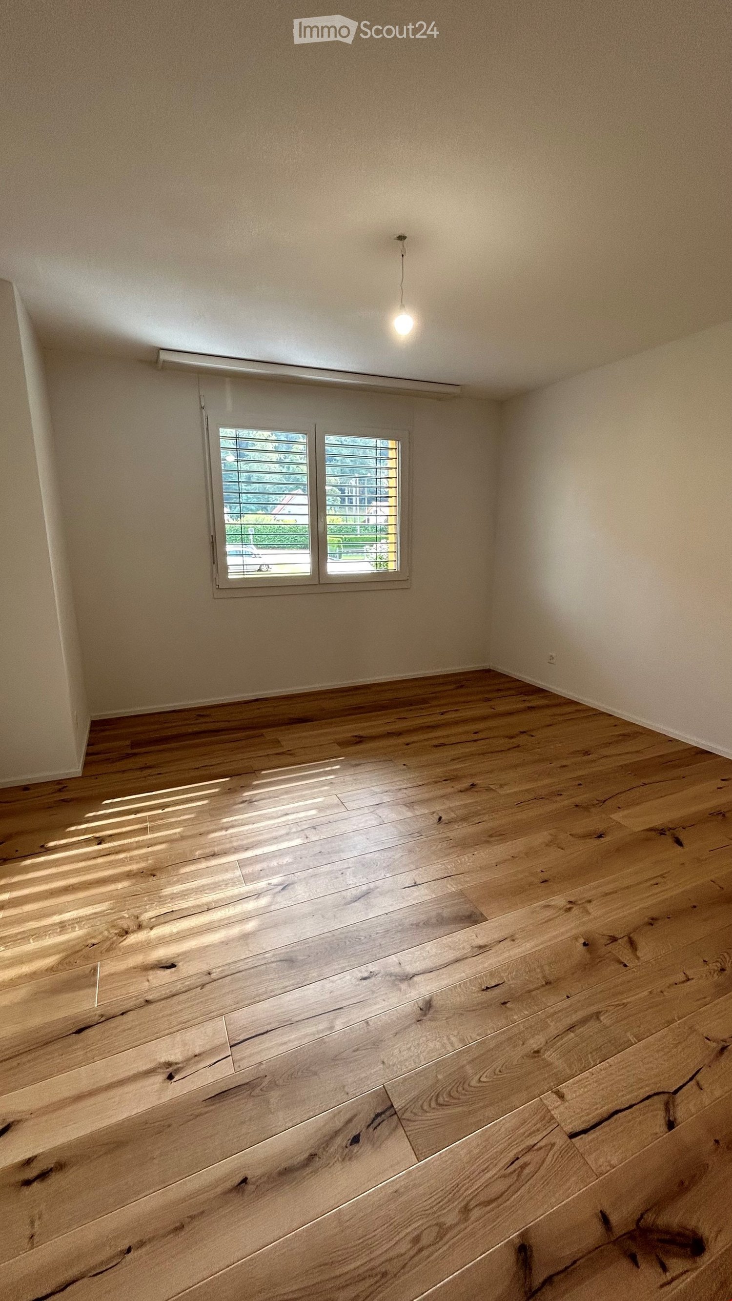 KERNSANIENIERTE UND HOCHWERTIGE 3½-ZI.-WOHNUNG - Bild 7