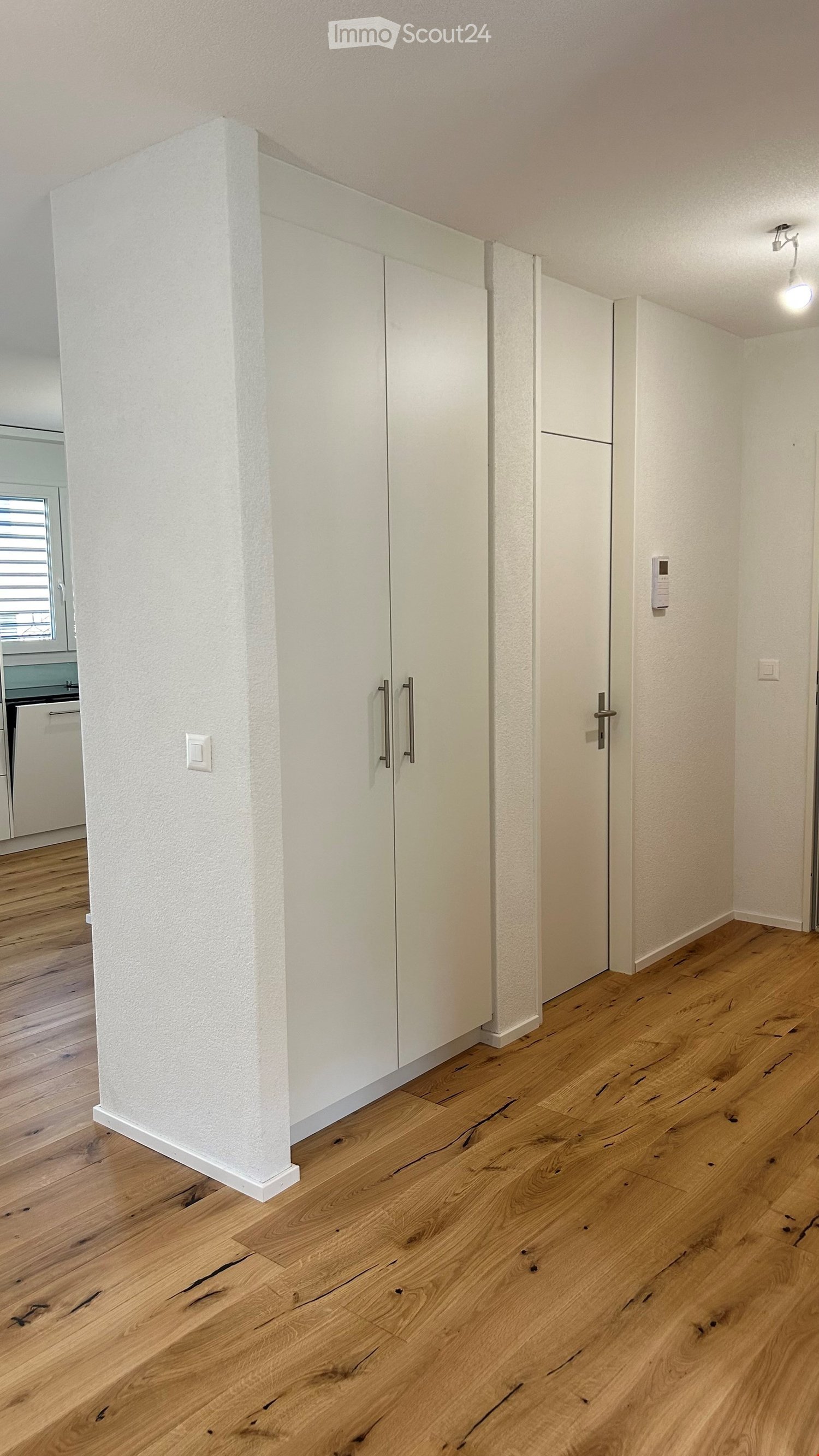 KERNSANIENIERTE UND HOCHWERTIGE 3½-ZI.-WOHNUNG - Bild 9
