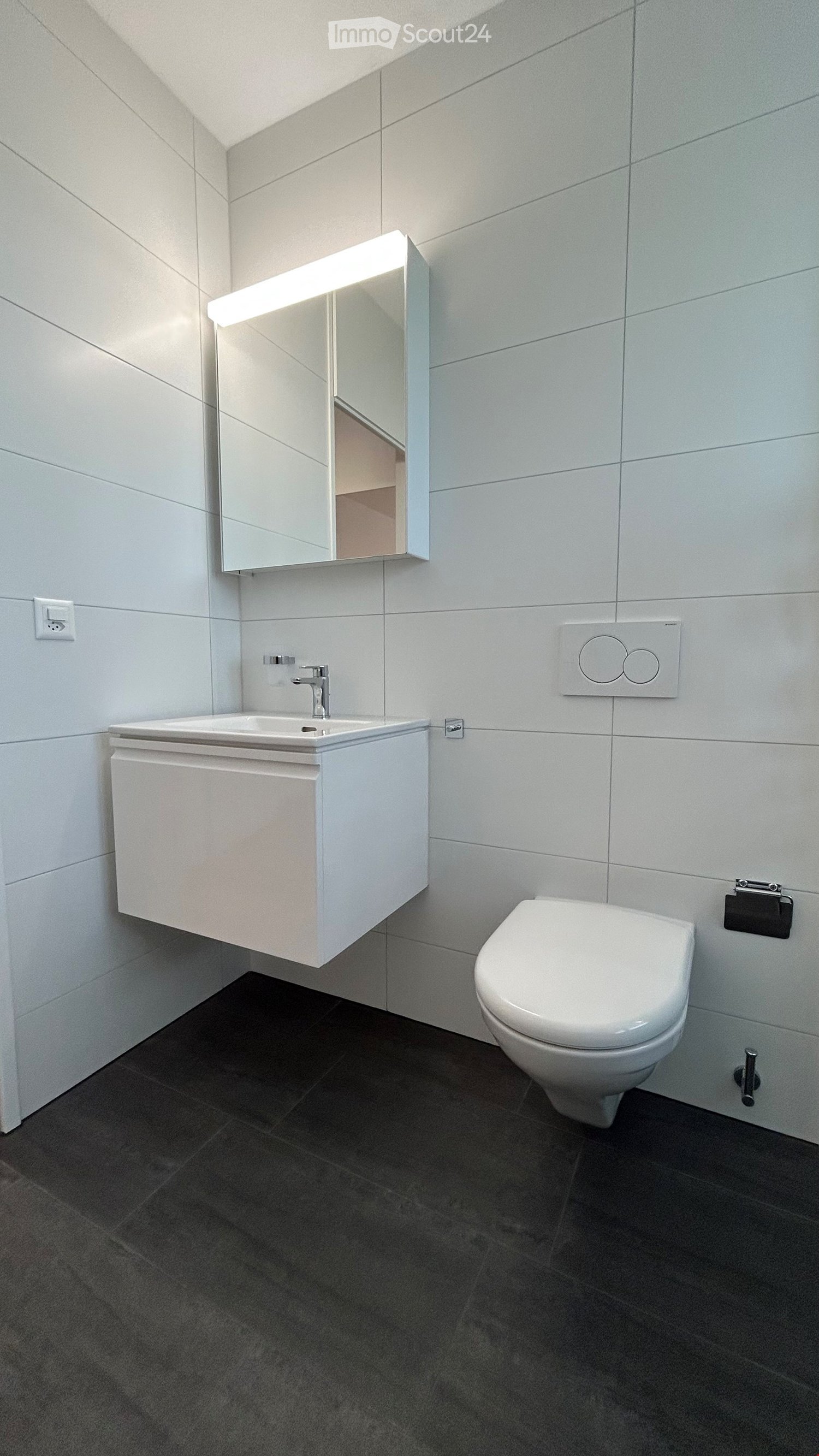 KERNSANIENIERTE UND HOCHWERTIGE 3½-ZI.-WOHNUNG - Bild 12