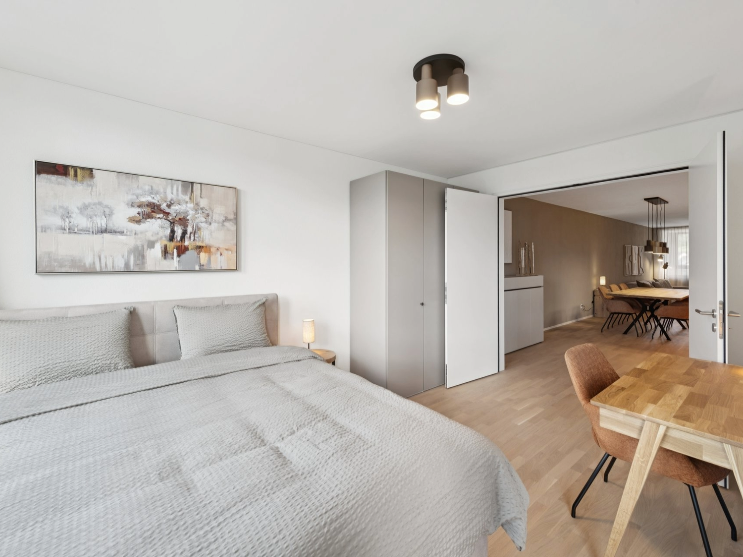 Möblierte Apartments mit Madrid Flair  direkt im grössten Shoppingcenter der Schweiz! - Bild 9