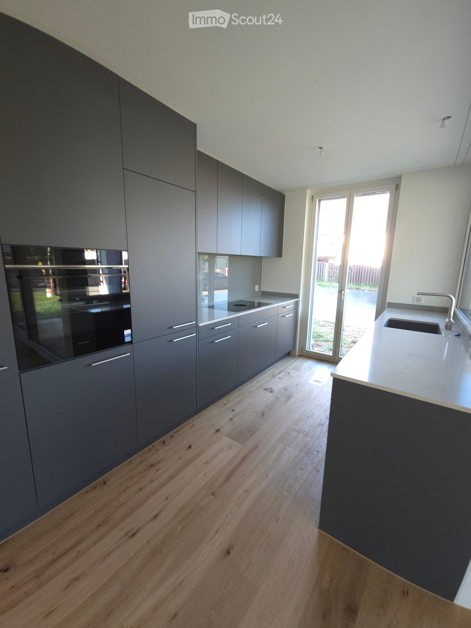 Moderne 3.5-Zimmer-Neubau-Wohnung inkl. Garten in Frick - Bild 2