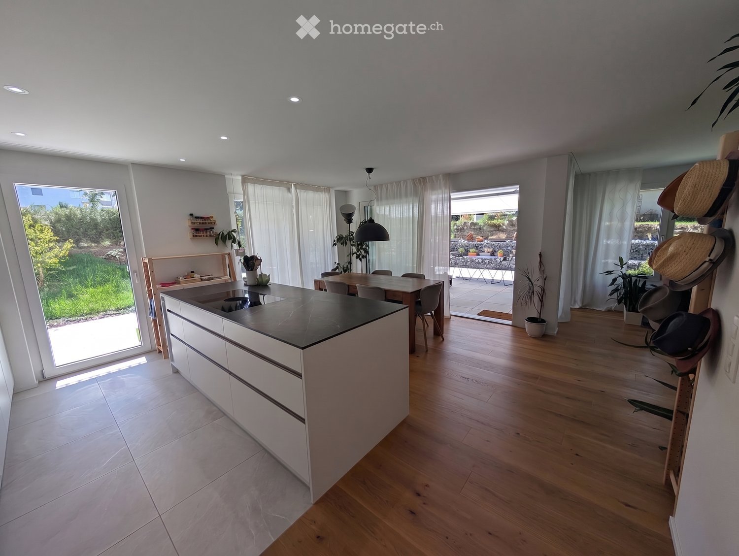 Moderne 3.5-Zimmer-Neubau-Wohnung in Einsiedeln - Bild 1