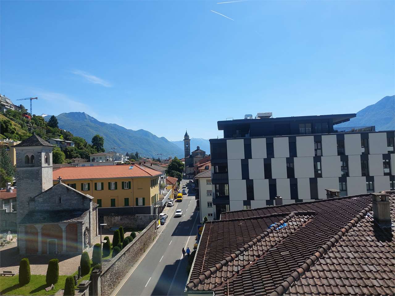 Rif. 2640 Locarno nuovo 2.5 locali con terrazza - Bild 1