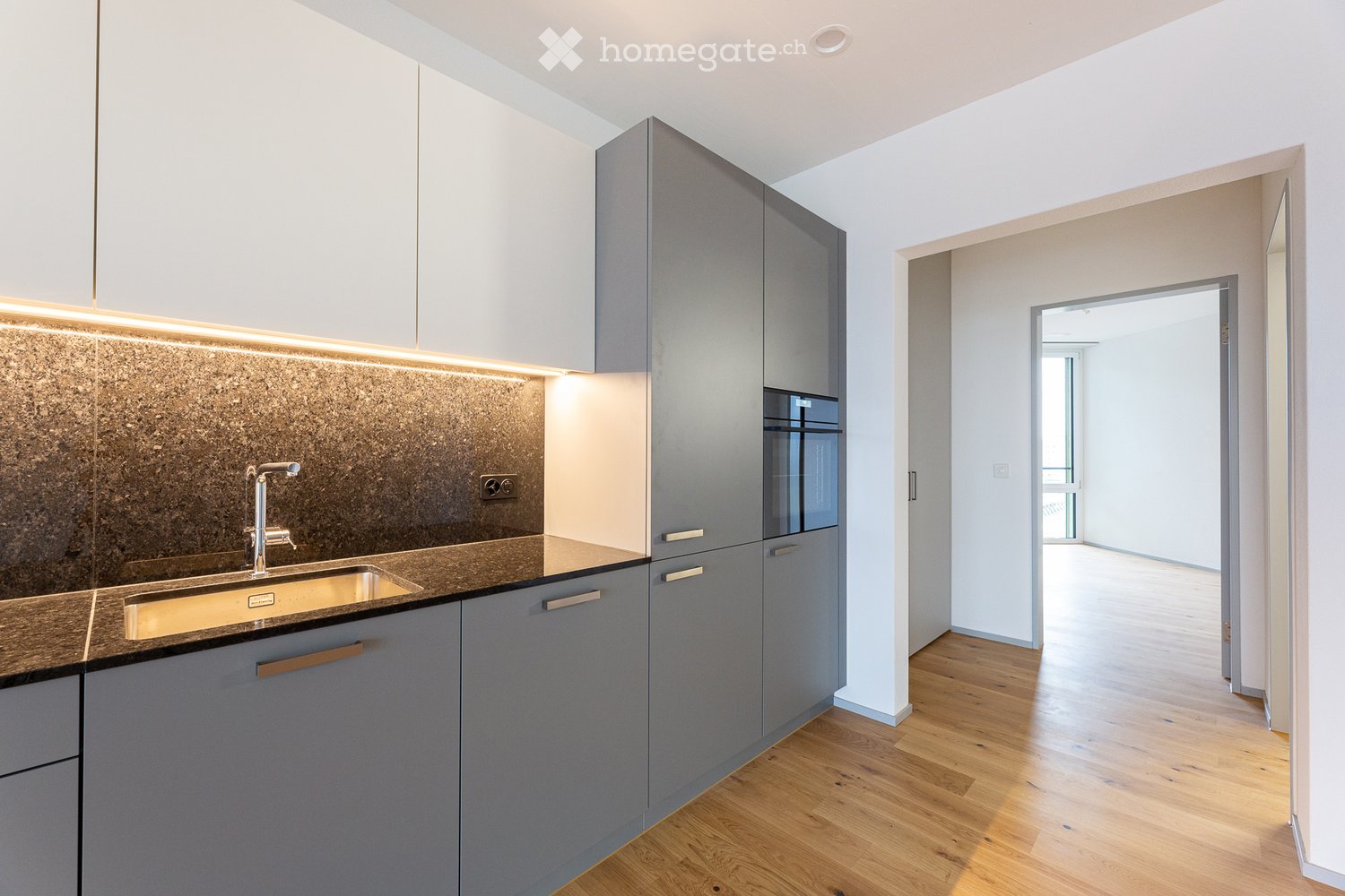 Moderne 3.5-Zimmer-Wohnung mit Balkon direkt am Bahnhof Hegi - Bild 10