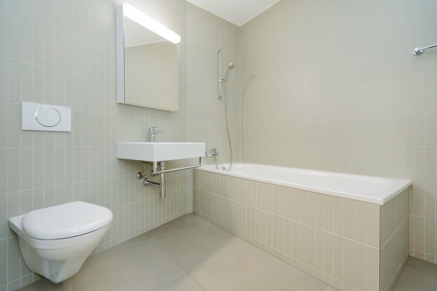 Wohnkomfort und Aussicht der Extraklasse! - Badezimmer