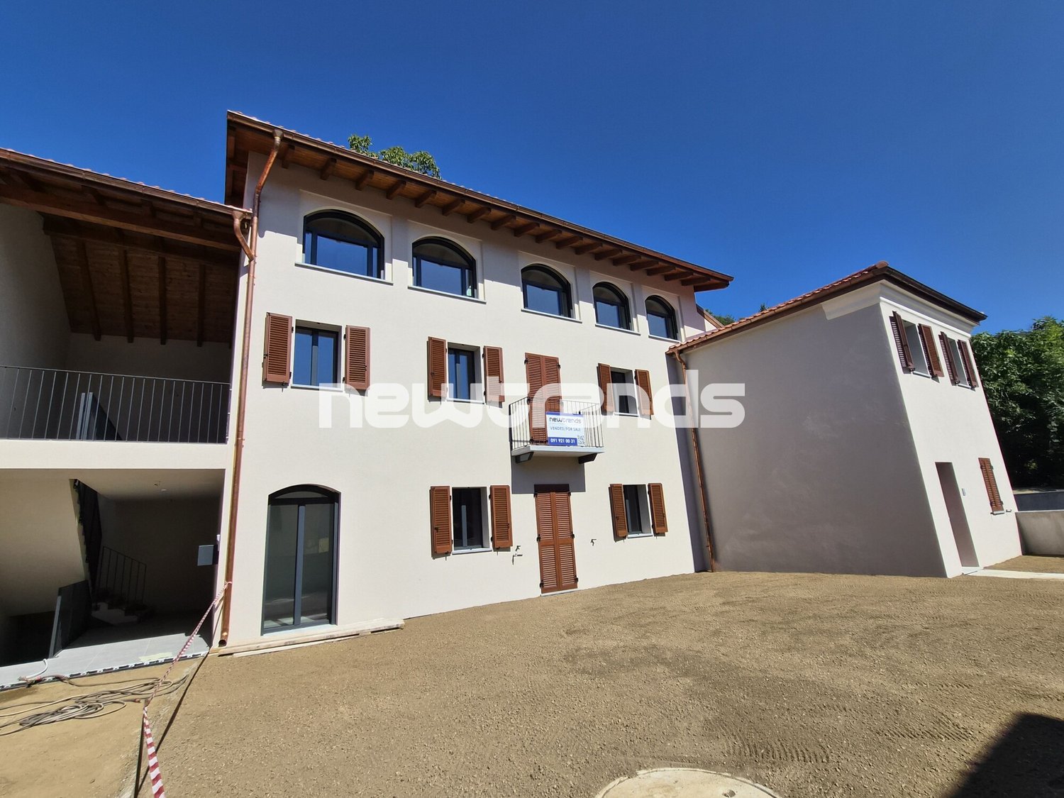 Pura-Caslano: affittasi nuovo 2.5 locali con giardino e patio - Bild 10