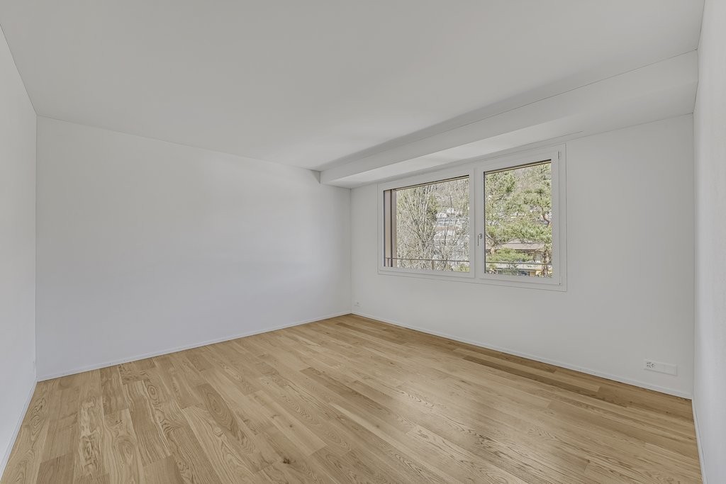 Moderne 3.5 Zimmer Attika-Wohnung - Zimmer