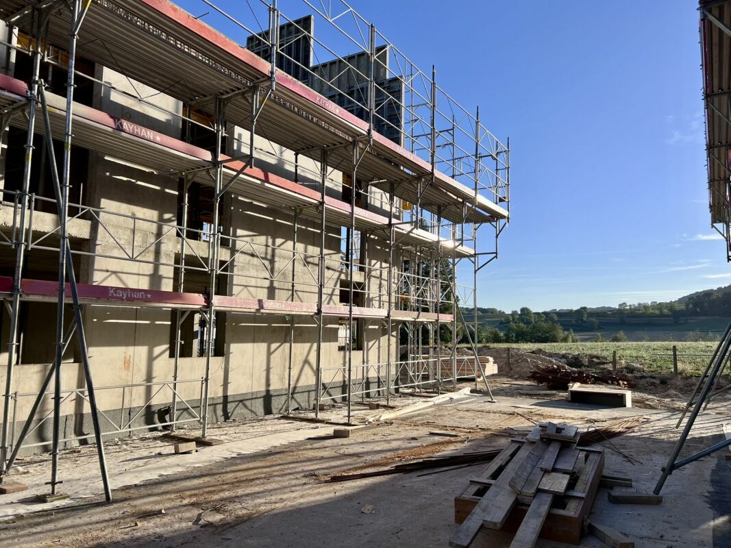 Nouveau quartier résidentiel à Frasses - Appartements neufs de 4.5 pièces - Bild 7