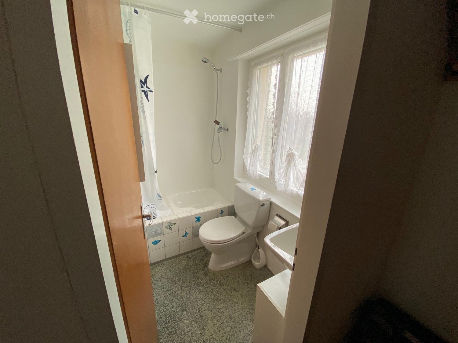 Möbliertes 1-Zimmer Studio renoviert 2026 - Erstbezug - Bild 4