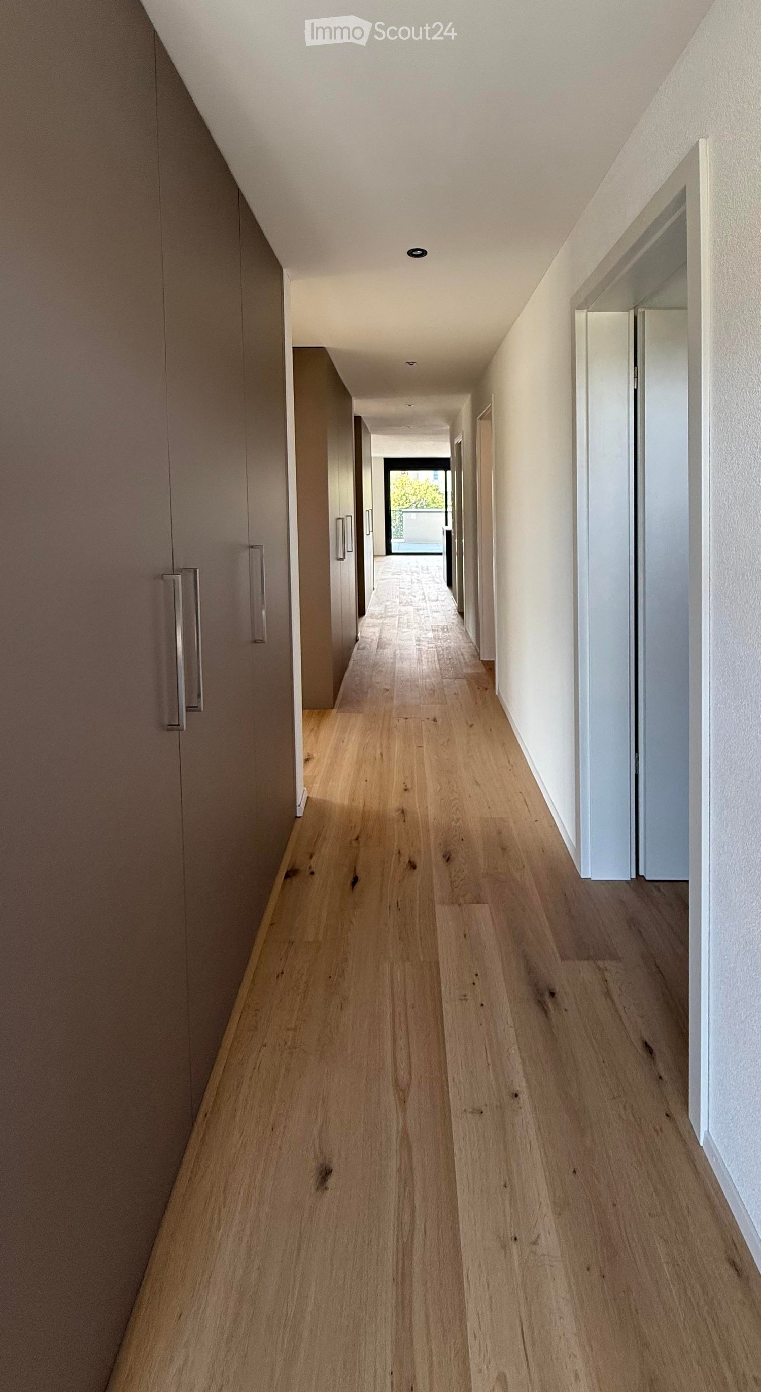 ERSTVERMIETUNG / EXKLUSIVE MODERNE 4.5 ZIMMER WOHNUNG - Bild 5