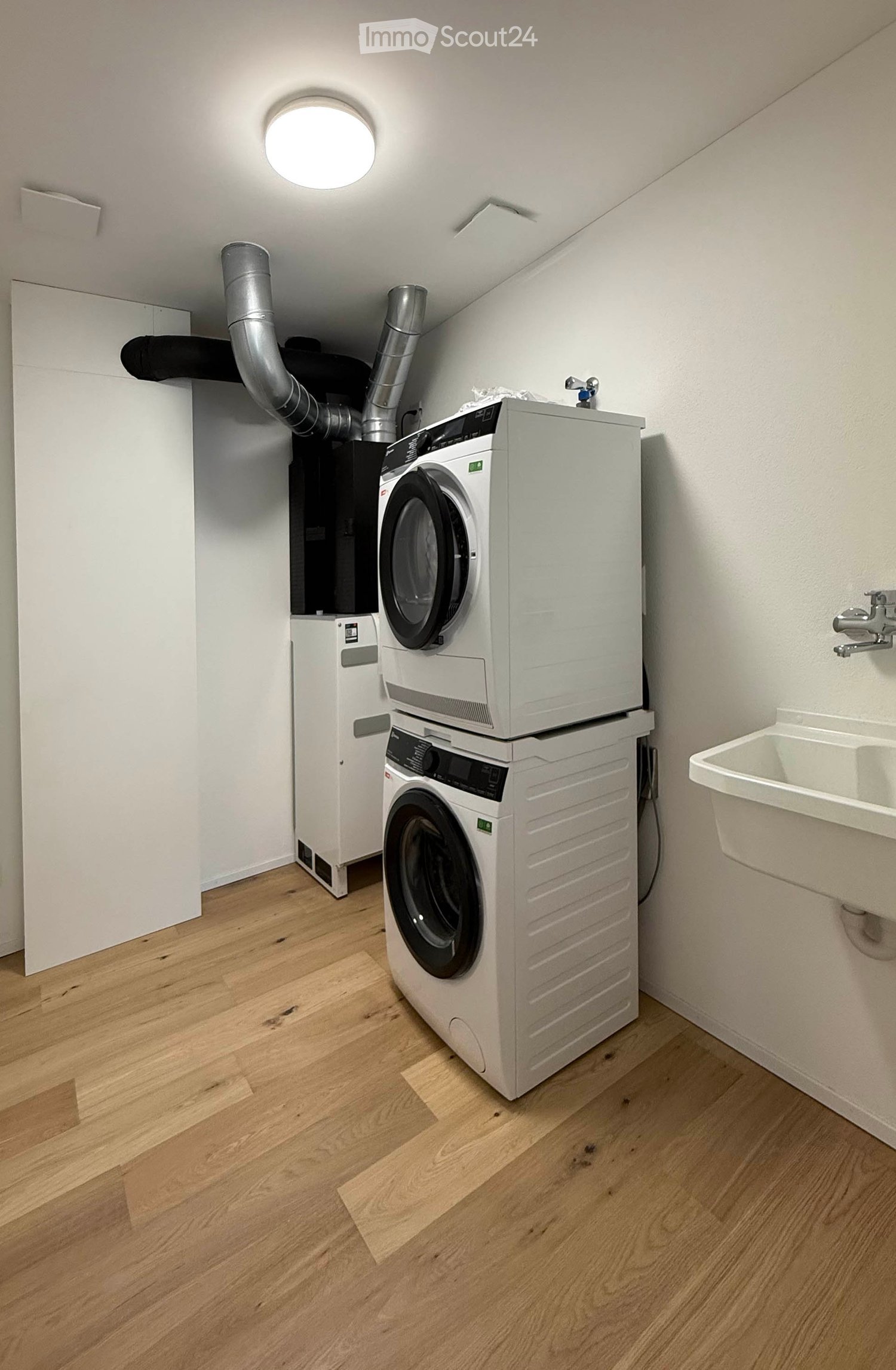 ERSTVERMIETUNG / EXKLUSIVE MODERNE 4.5 ZIMMER WOHNUNG - Bild 7