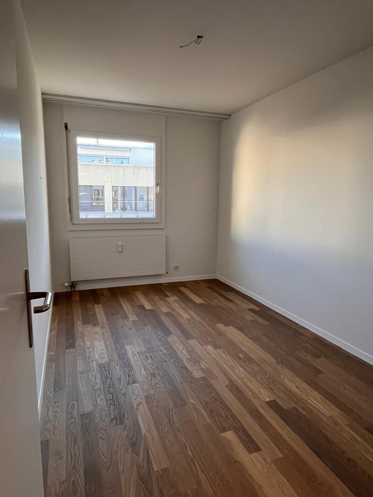 Erstvermietung im Herzen von Lyss - Zimmer