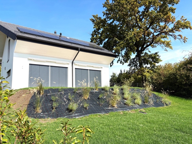 Zu vermieten – Brandneue Familienvilla mit Terrasse und Garten - Bild 2
