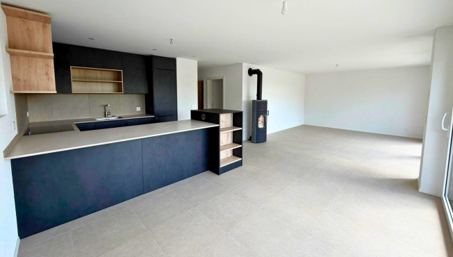 Zu vermieten – Brandneue Familienvilla mit Terrasse und Garten - Bild 5