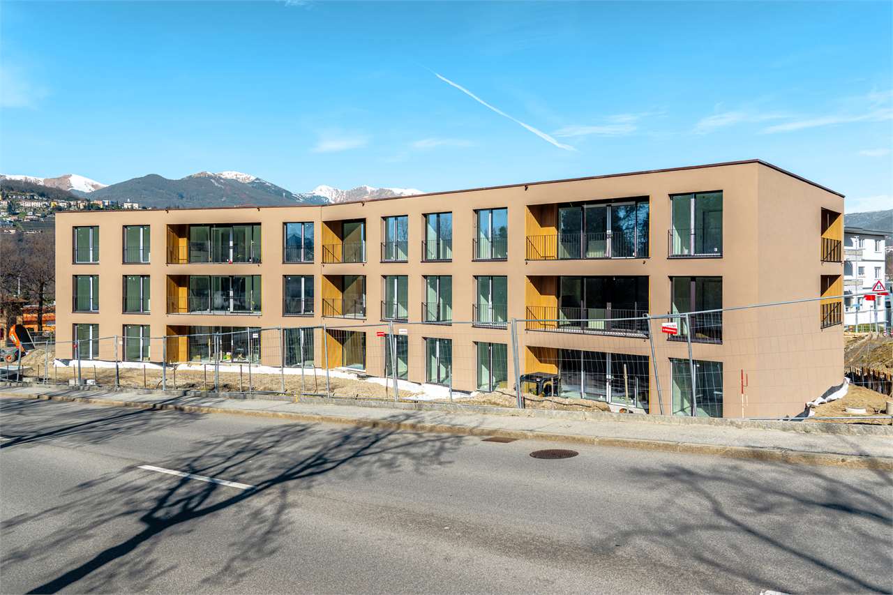 Elegante 4.5 locali all'ultimo piano - Residenza Pregassona 339 - Bild 3