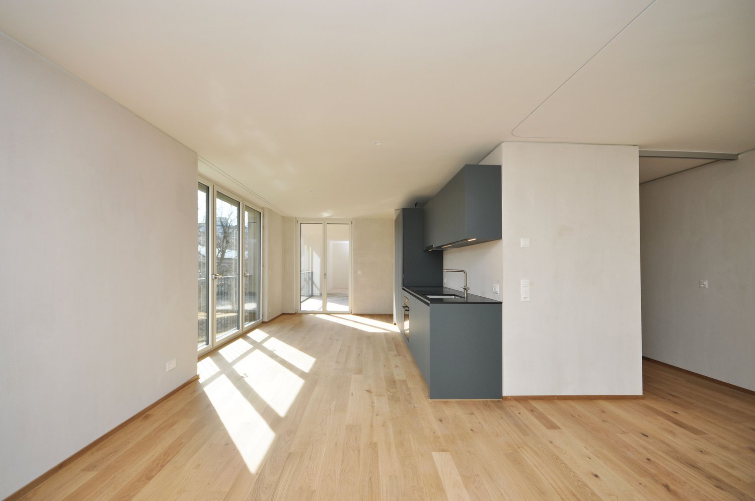 Urbaner Rückzugsort mit aussergewöhnlicher Terrasse - Bild 1