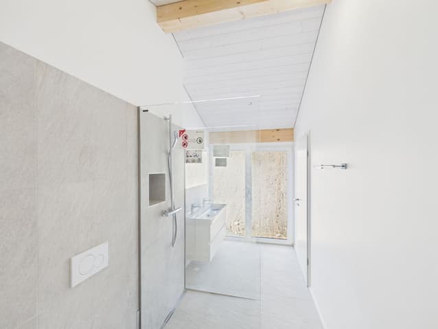 Villa neuve de 7,5 pièces avec vue panoramique sur le lac de Morat - Bild 8
