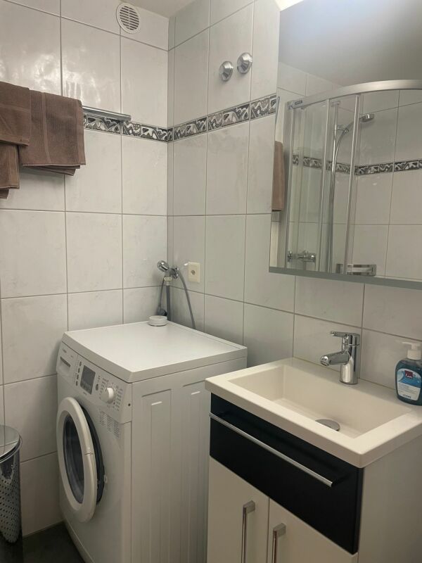 Gemütliche möblierte Studiowohnung  im Steuerparadies Kopie - Bild 6
