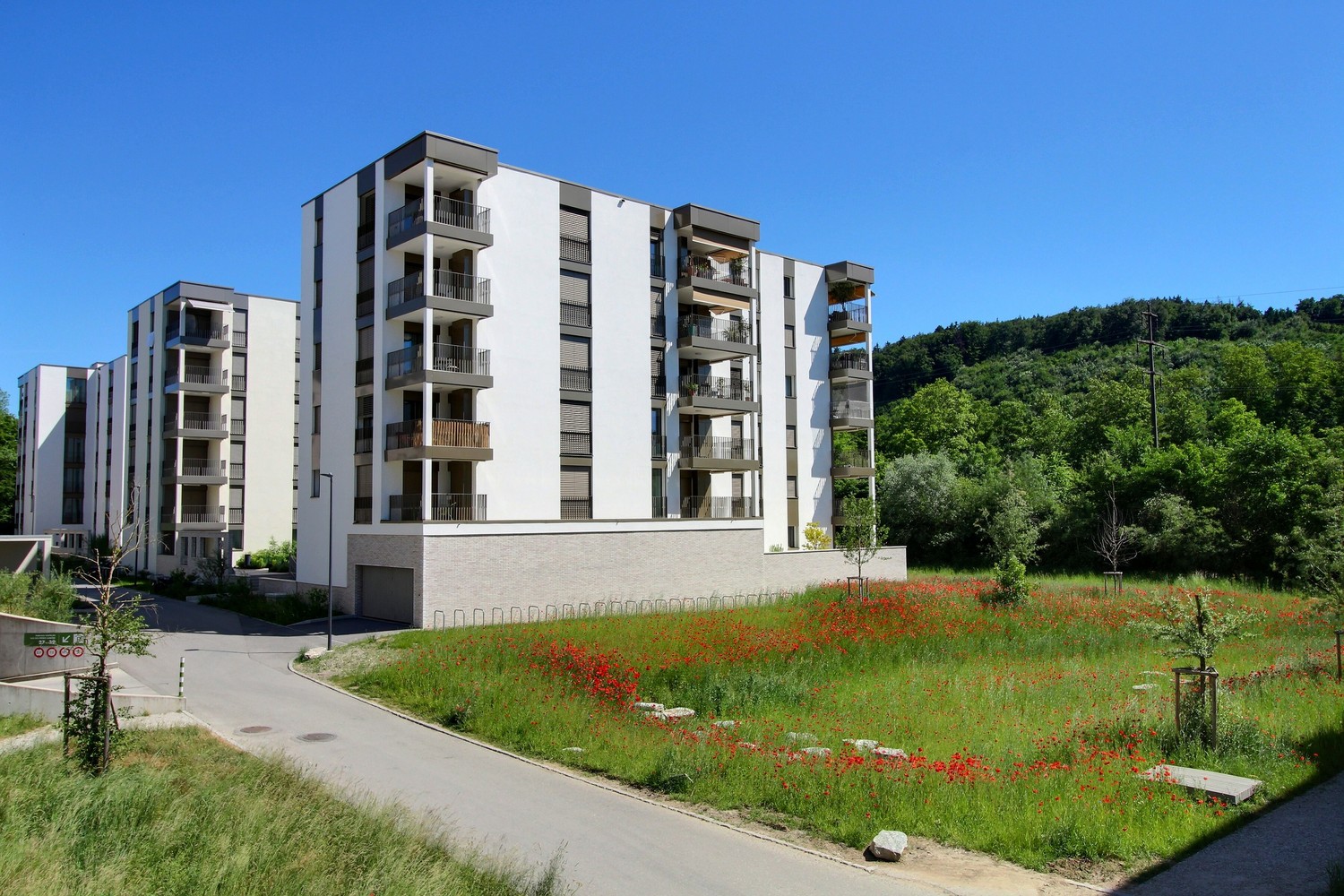 A louer: appartement de 2.5 pièces de haut standing - Bild 3