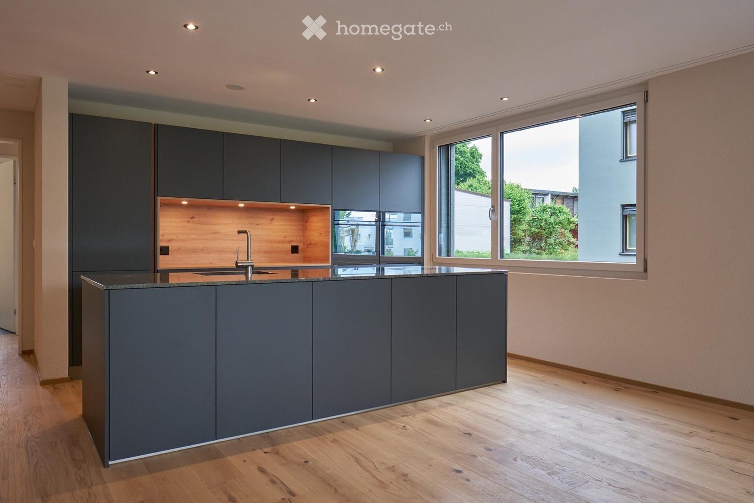 Moderne 4.5-Zimmer-Neubau-Wohnung in ruhiger Lage von Hallau - Bild 2