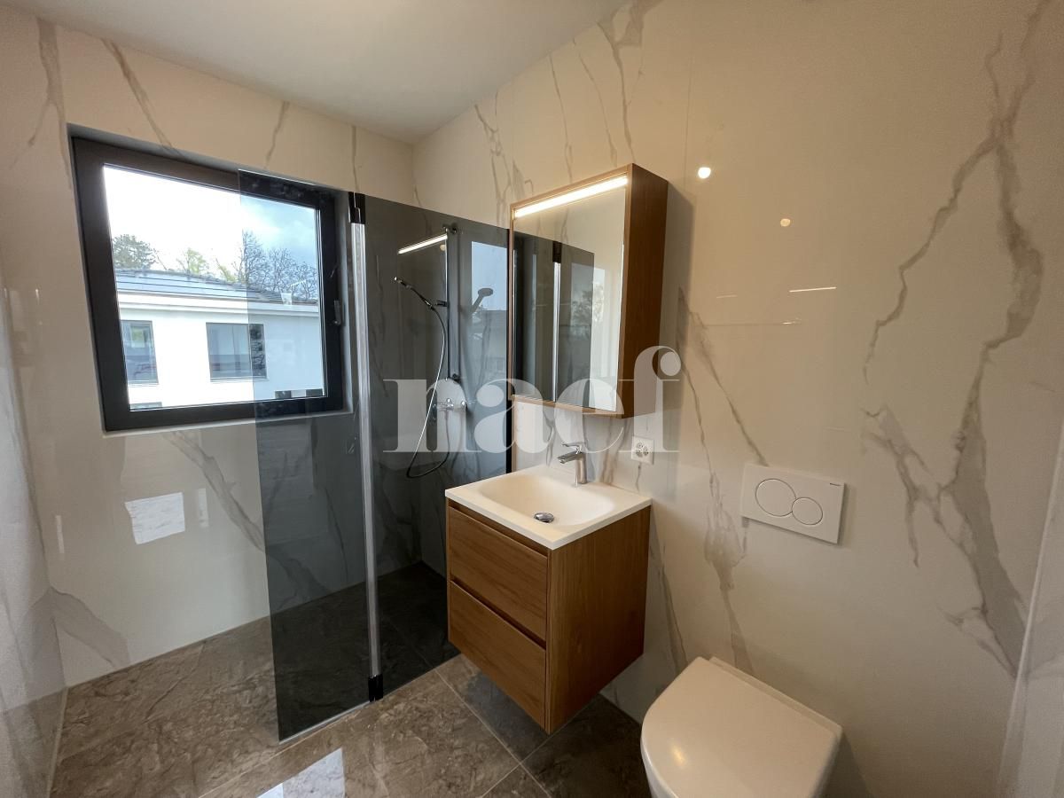 Magnifique villa individuelle neuve de 5 pièces avec terrasse et jardin - Bild 7