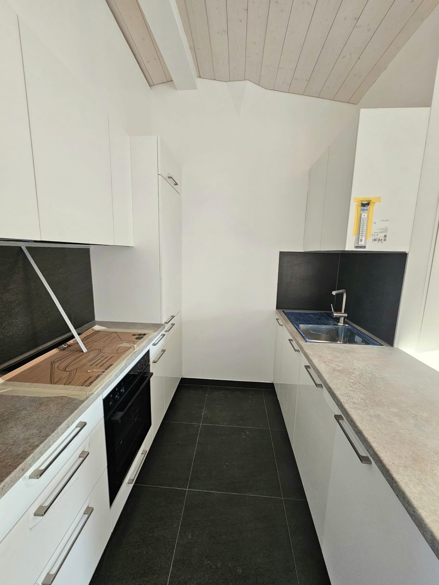 Appartement sous les toits 2.5 pièces avec vue exceptionnelle à Yverdon-les-Bains - Bild 2