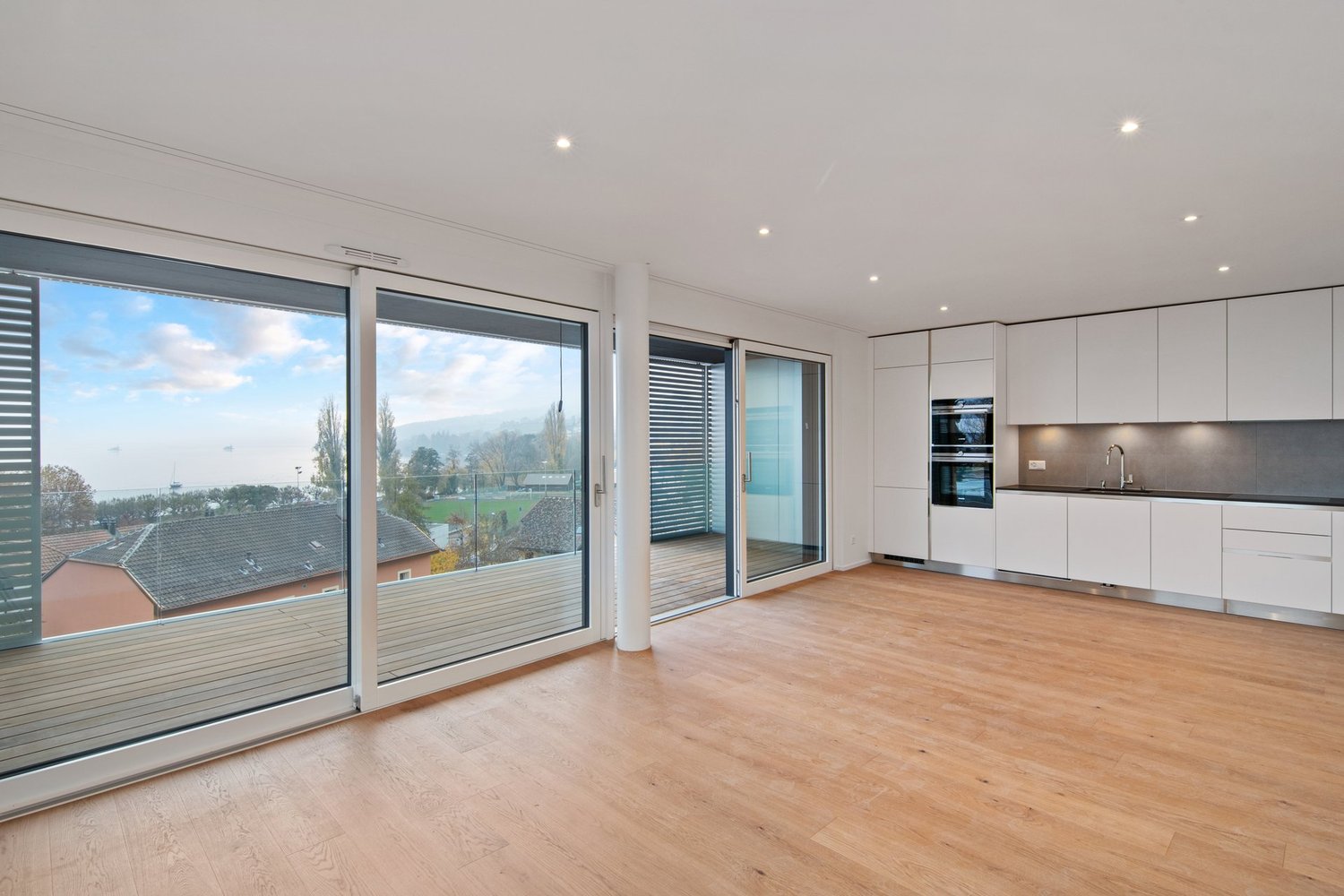 Magnifique appartement à proximité du lac de St-Aubin (NE) - Wohnzimmer