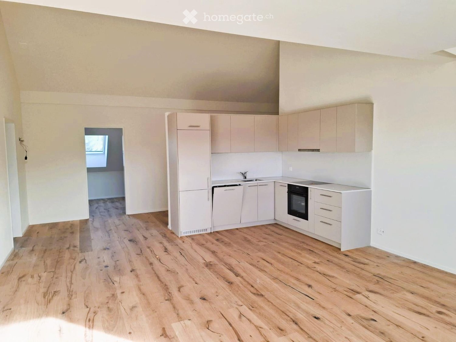 Moderne 3.5-Zimmer-Dachwohnung in Märstetten - Bild 1