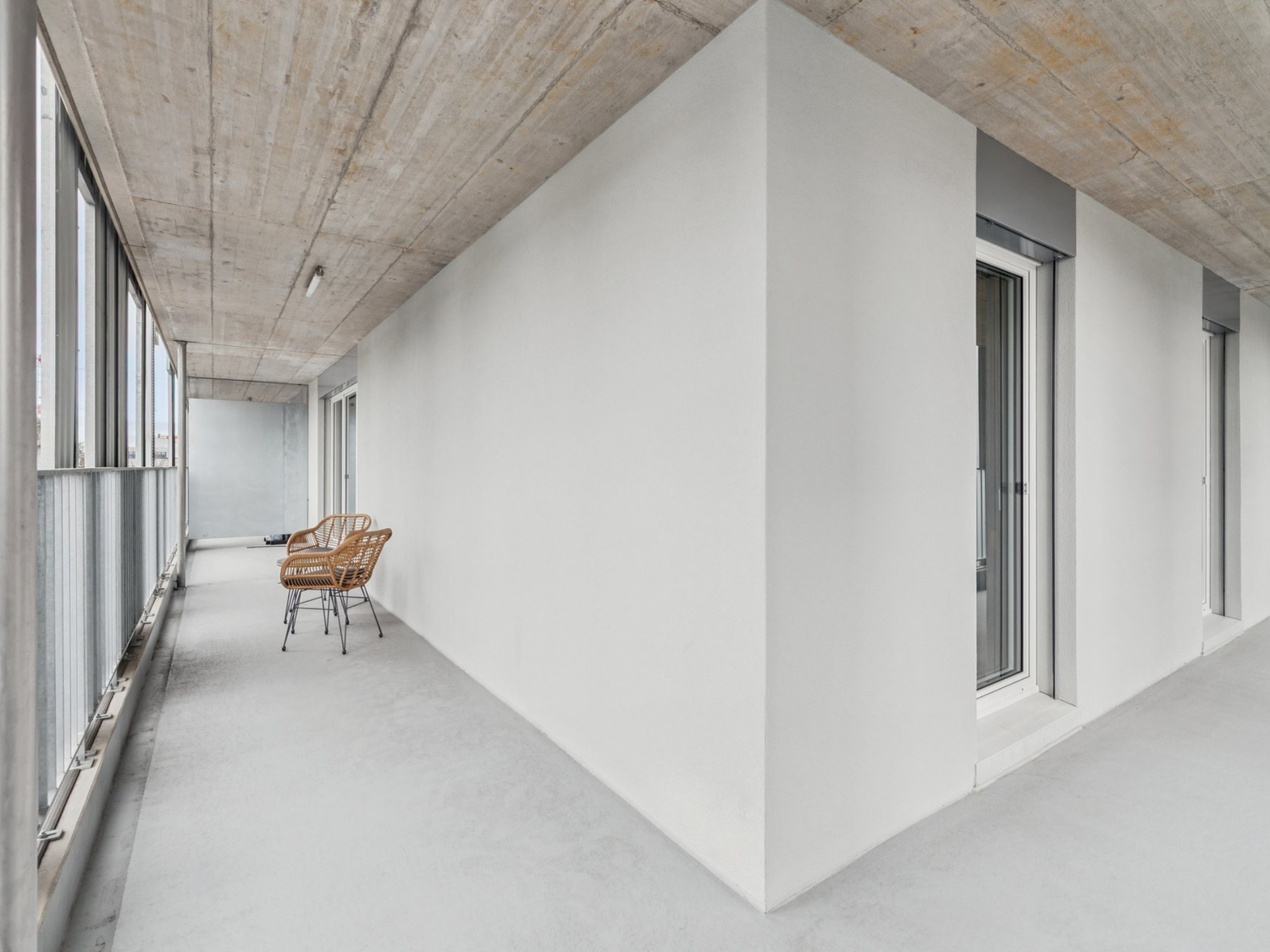 Design-Apartments im Lisbon-Style  Direkt am Bahnhof Muttenz - Bild 9