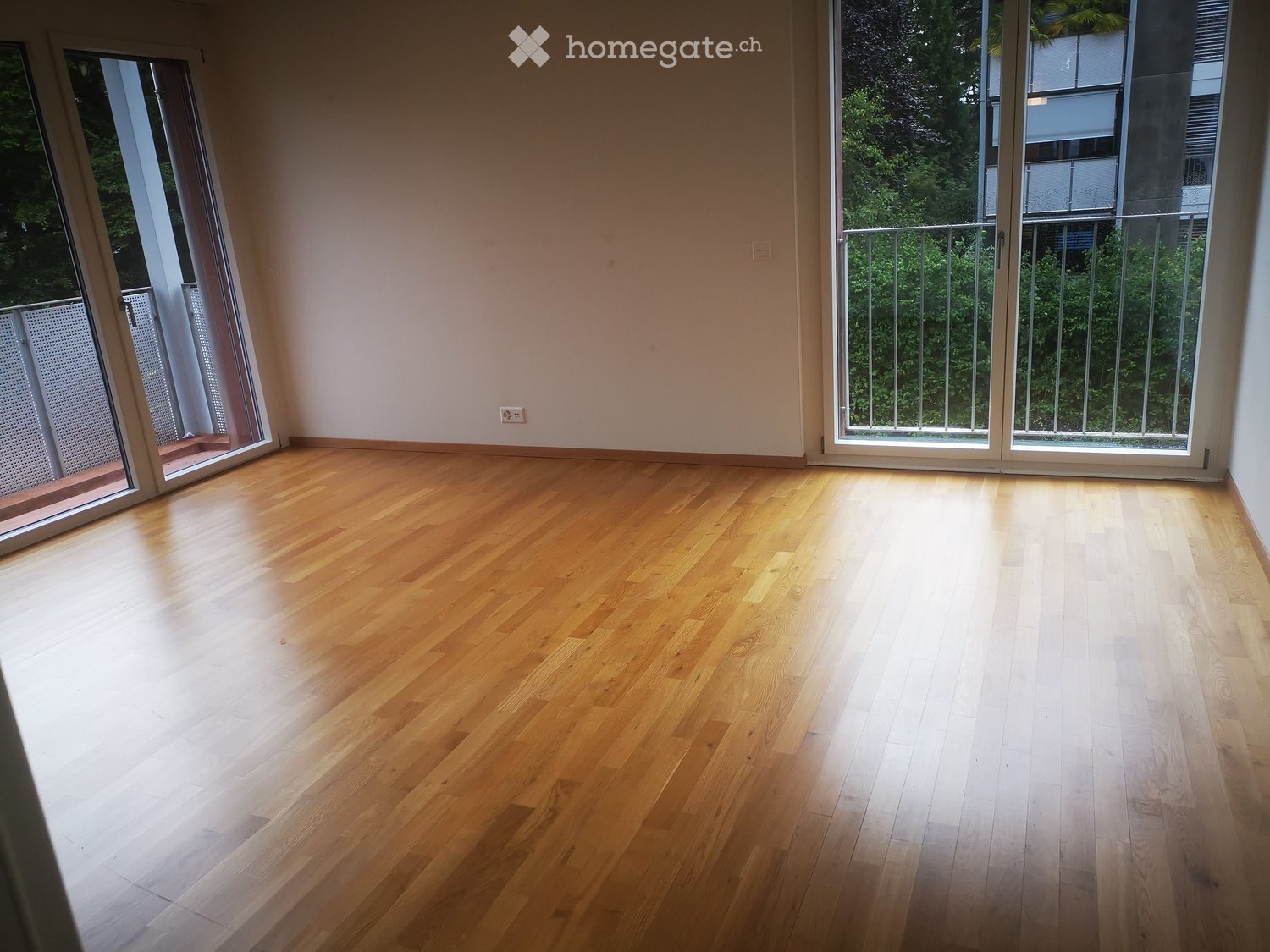 Lease takeover: Spacious 4.5-Room Apartment with Mountain Views - Bild 2