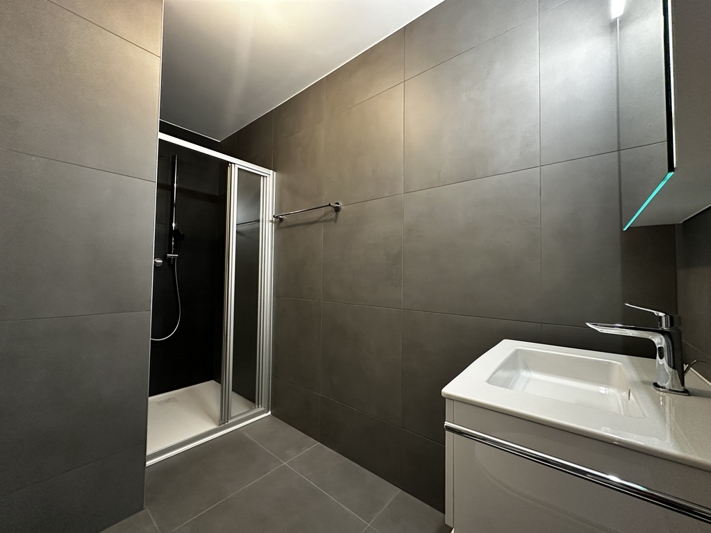 Superbe appartement neuf de 2.5 pièces à Monthey - IMG_2675.jpeg