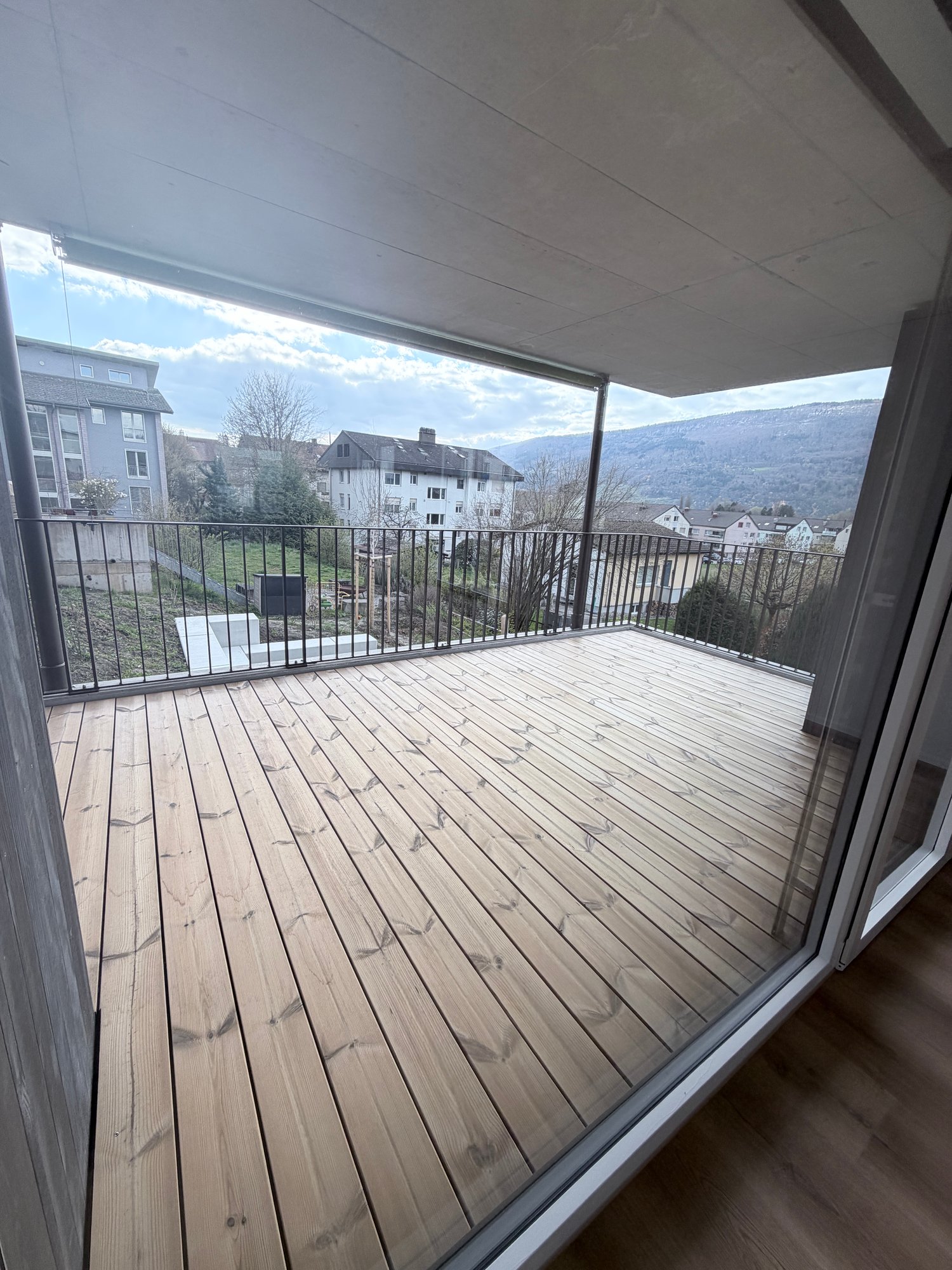Magnifique appartement de 3,5 pièces avec terrasse à Ipsach + Place de parc offert - Bild 9