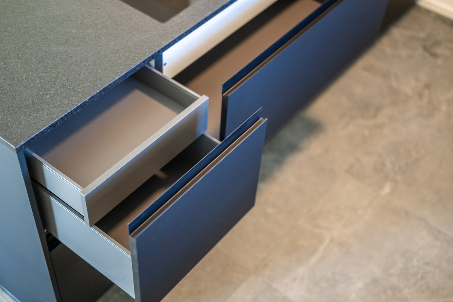 Erstbezug nach Totalsaierung! 2.5-Zimmerwohnung mit Traumküche sucht neuen Mieter - Bild 4