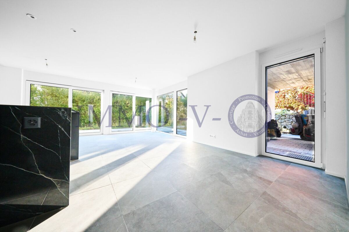 NEUVE DE STANDING AVEC TERRASSES IDEALEMENT SITUEE - Bild 3