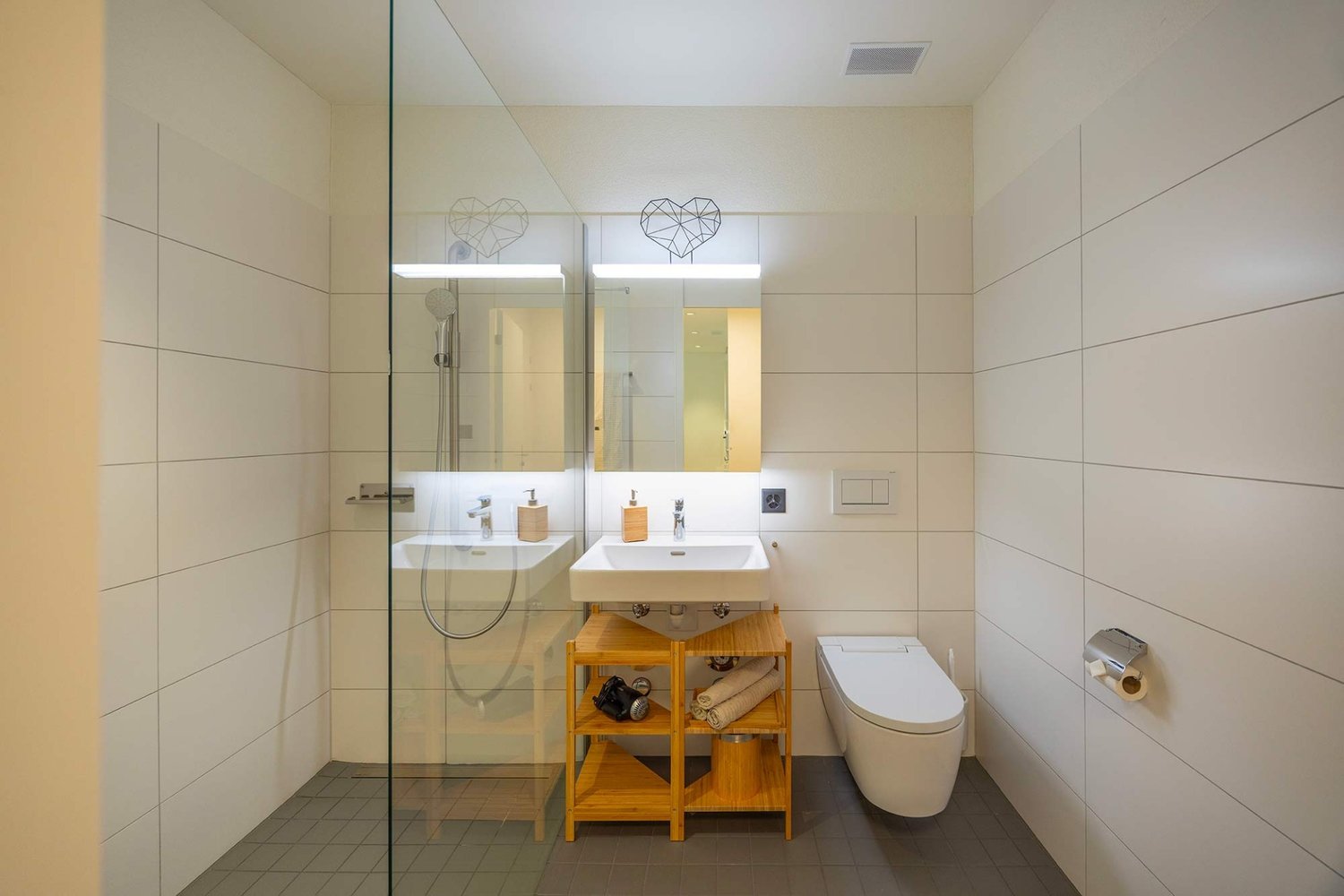 Alterswohnung 60+, helle und grosszügige 3.5 Zimmer - Badezimmer