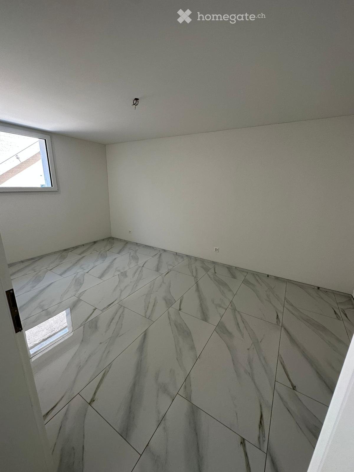 Charmante helle 2.5 Zimmer UG Wohnung - Bild 3