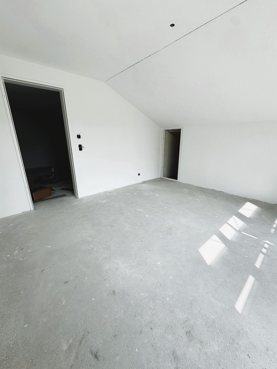 Stilvoll wohnen im Herzen von Hünikon - Schlafzimmer