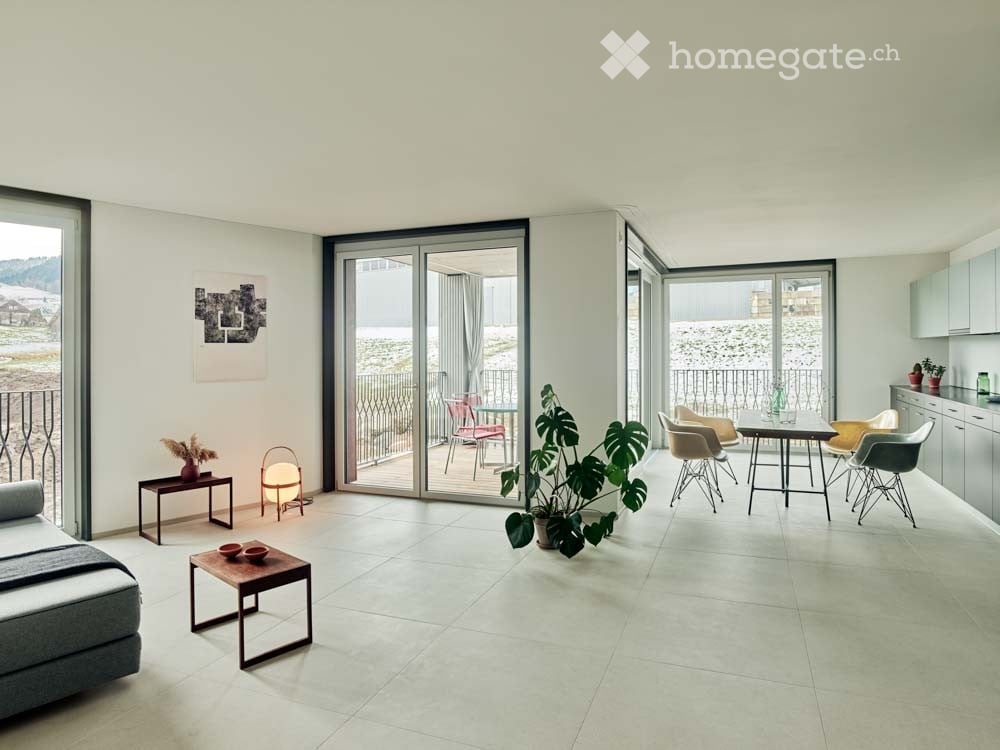 Moderne, helle 5.5-Zimmer-Neubau-Wohnung in Samstagern - Bild 1