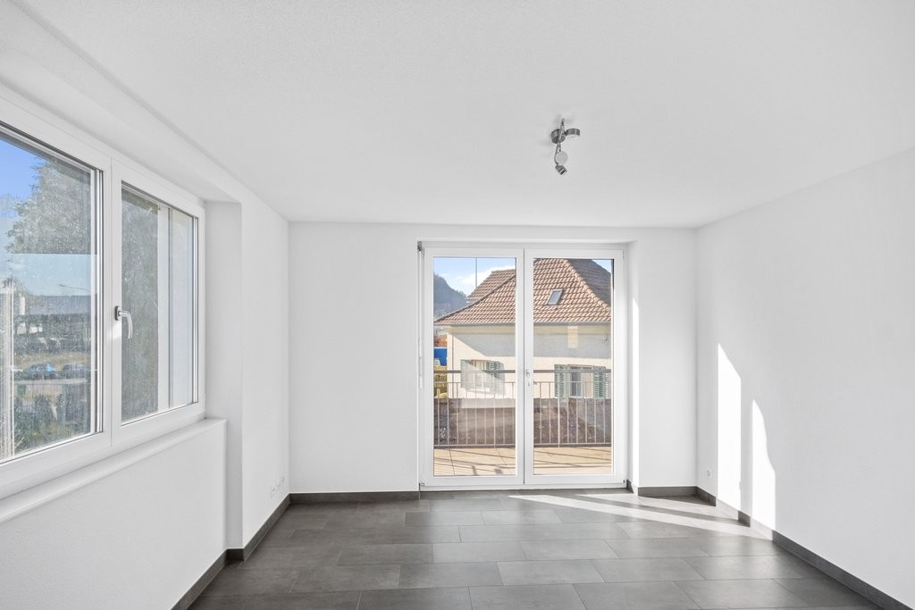 KLEINE ABER FEINE WOHNUNG AN ZENTRALER LAGE ZU VERMIETEN - Bild 2