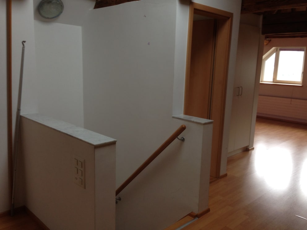 Grosse Dach-Loft-Wohnung in Mitten vom Zentrum von Zizers GR - Bild 4