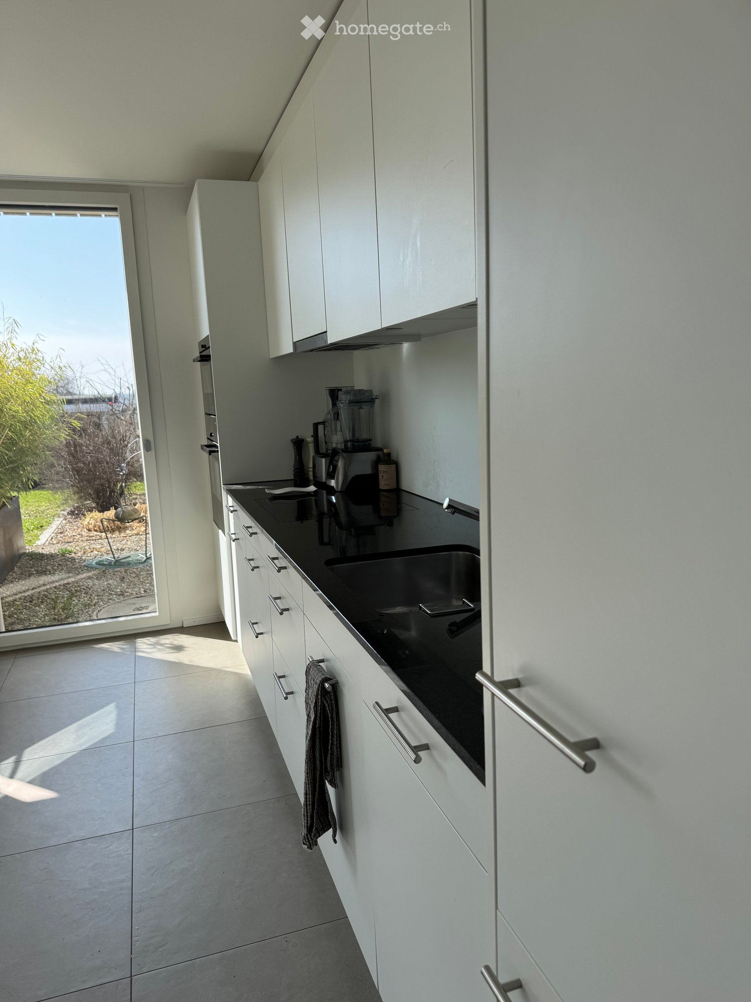 Moderne, sehr helle 4-Zimmer-Duplex Wohnung (EG/OG) mit Garten in Hausen am Albis - Bild 5