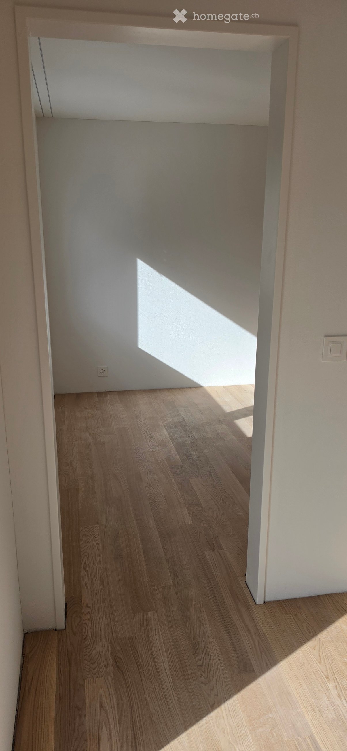 Moderne 4.5-Zimmer-Neubau-Wohnung in Forch - Bild 5