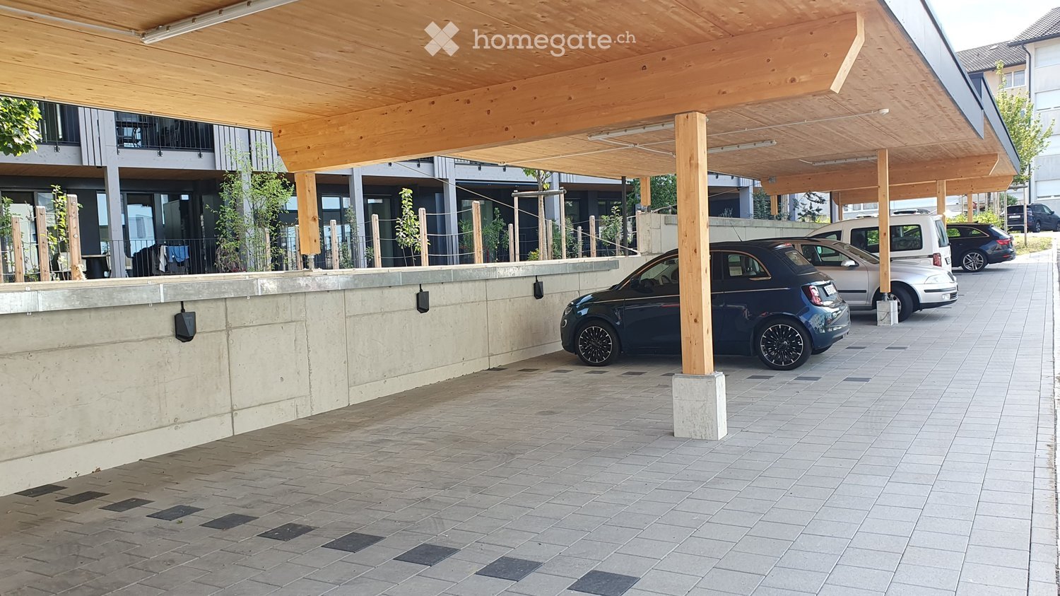 2.5 Zimmerwohnung in Ostermundigen - Veranda, Terrasse und Gartenplatz - Bild 9