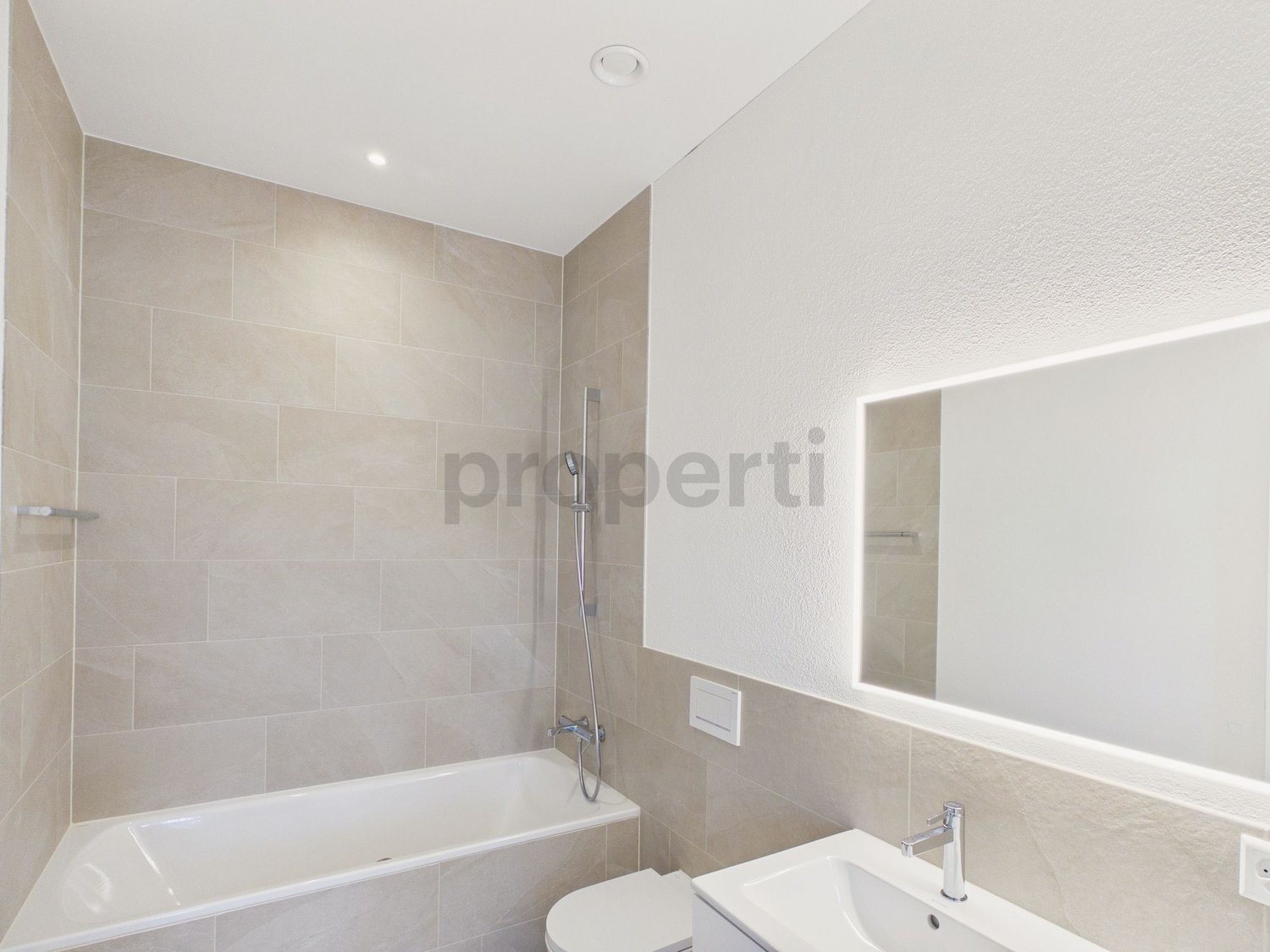 Erstbezug; 3.5 Zimmer Wohnung im Eigentumsstandard - Image 4