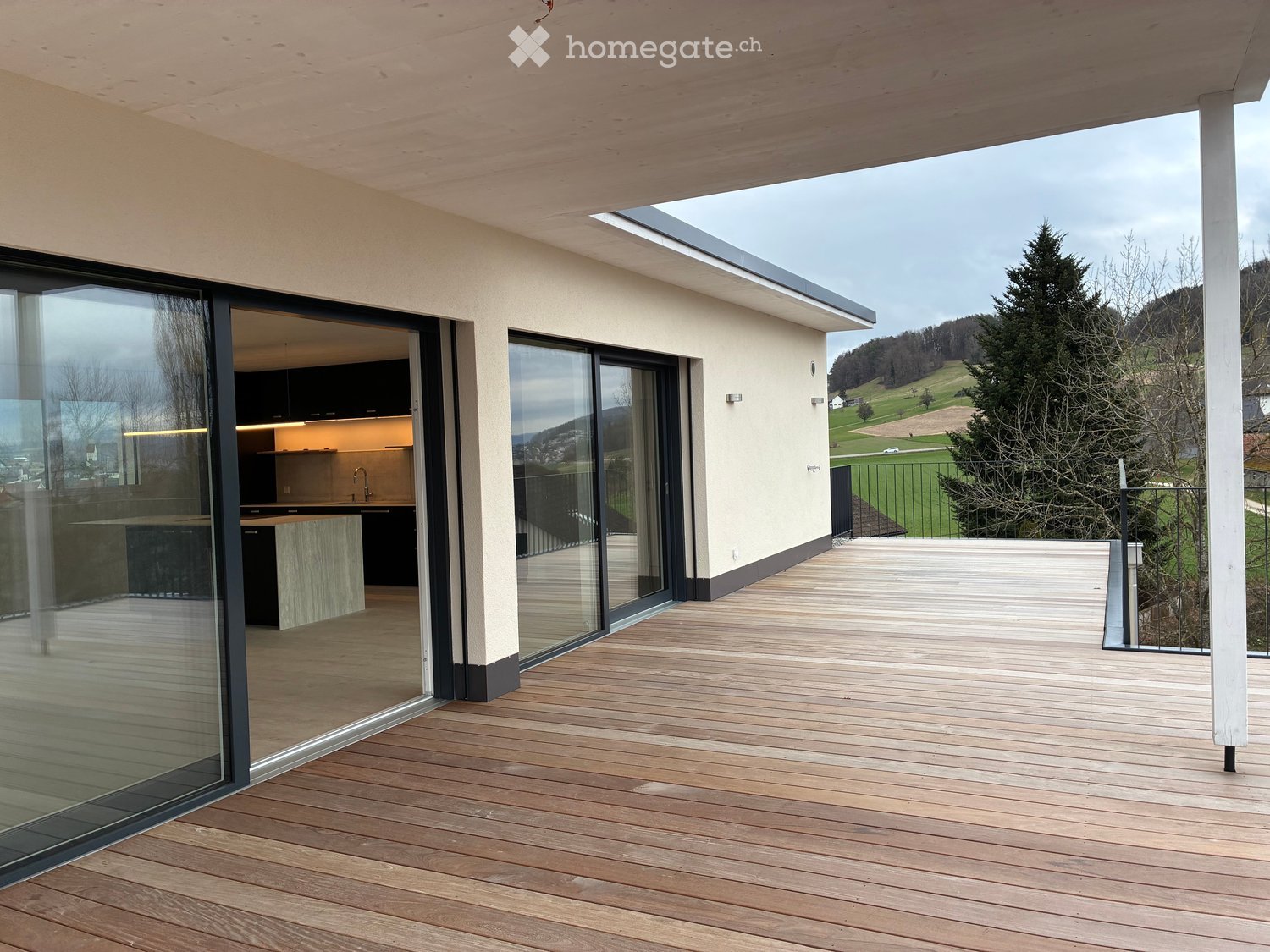 Newly built modern 4.5-Room apartment with a large terrace and great views - Bild 3