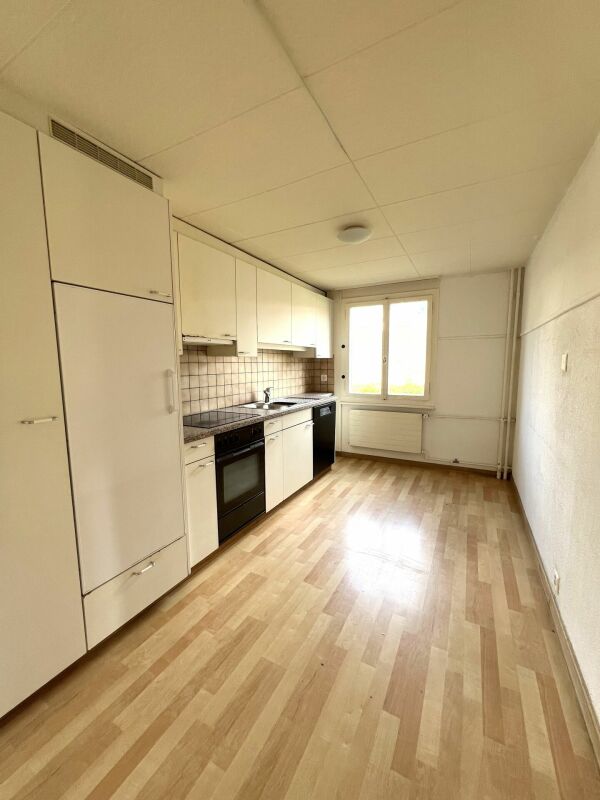 BEFRISTET - 5 Zimmerwohnung in Seewen - Bild 5