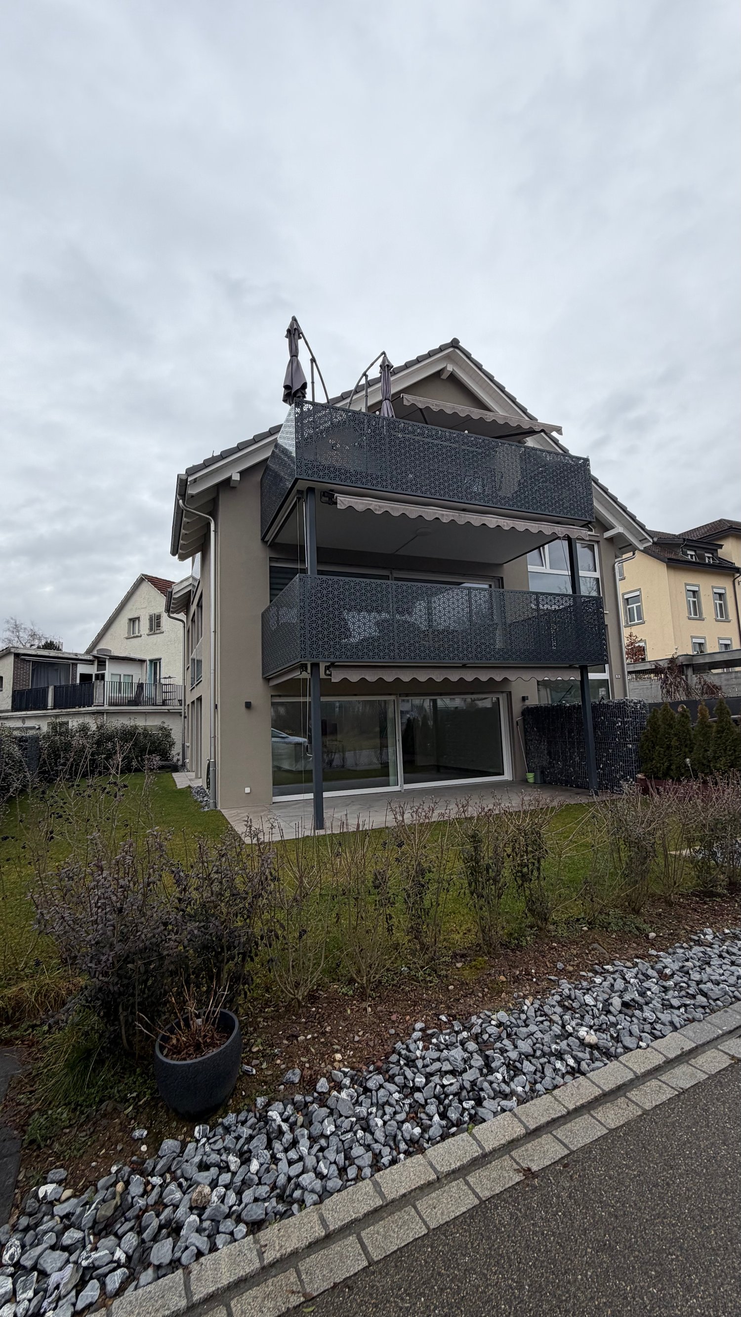 Moderne 4.5-Zimmer-Neubau-Wohnung in Wangen-Brüttisellen - Bild 1