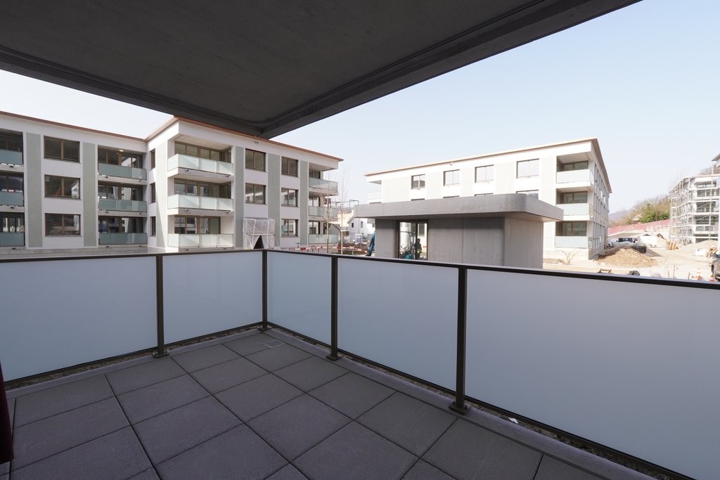 ERSTVERMIETUNG IN LIESTAL - jede Wohnung mit eigenem Waschturm - DSC02769.JPG