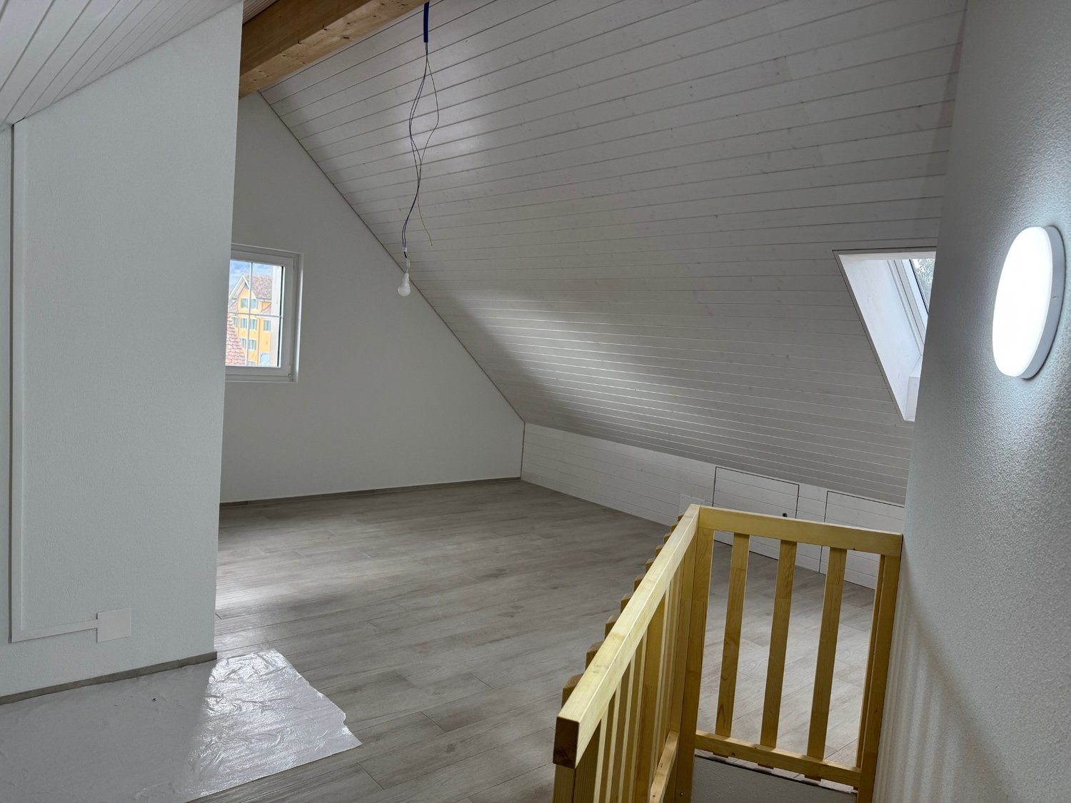 Erstvermietung moderne 3.5-Zimmer-Dachwohnung - Gallerie